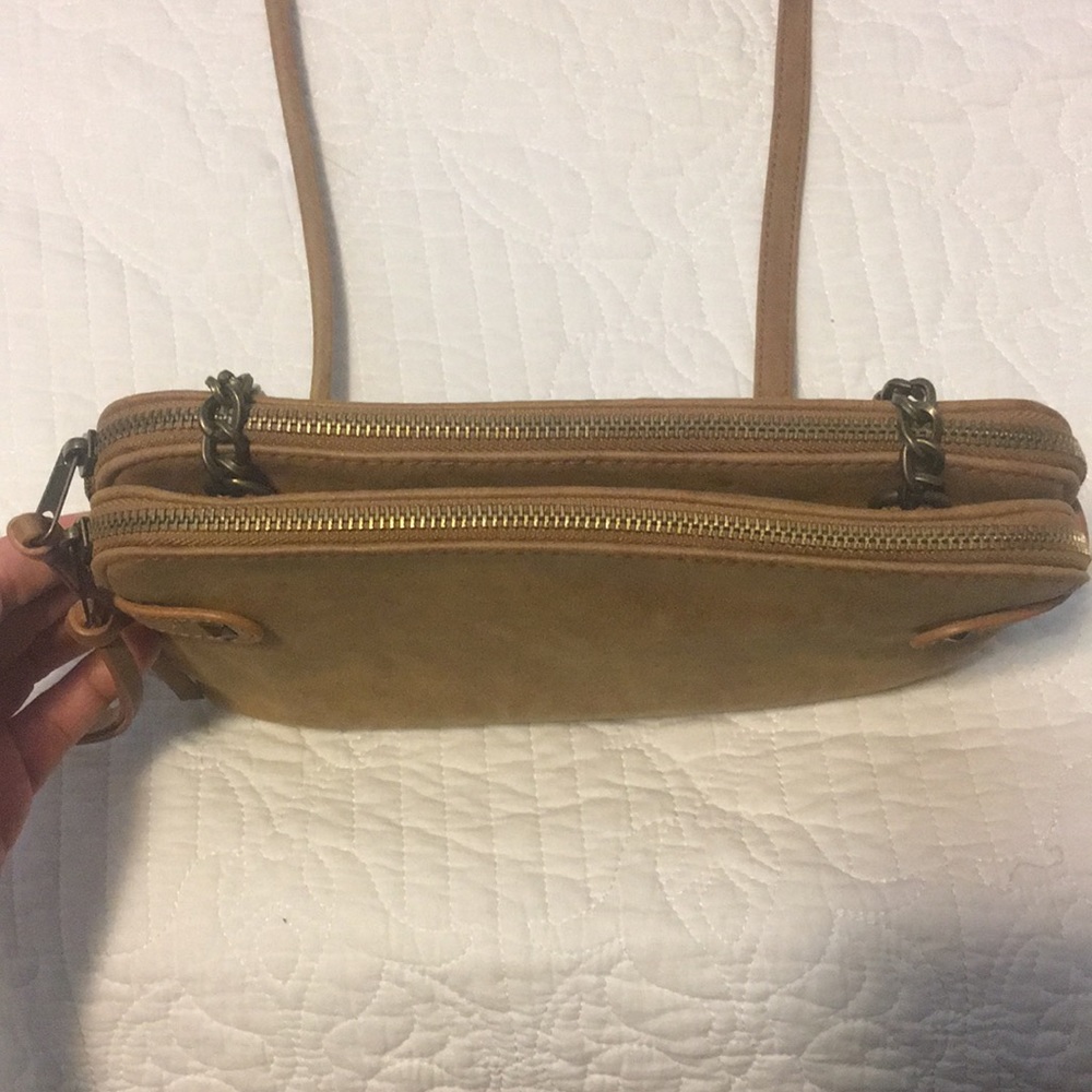 Satchel - Picture 3 of 4